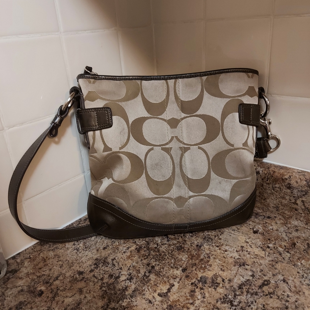 Coach Purse - Picture 4 of 5